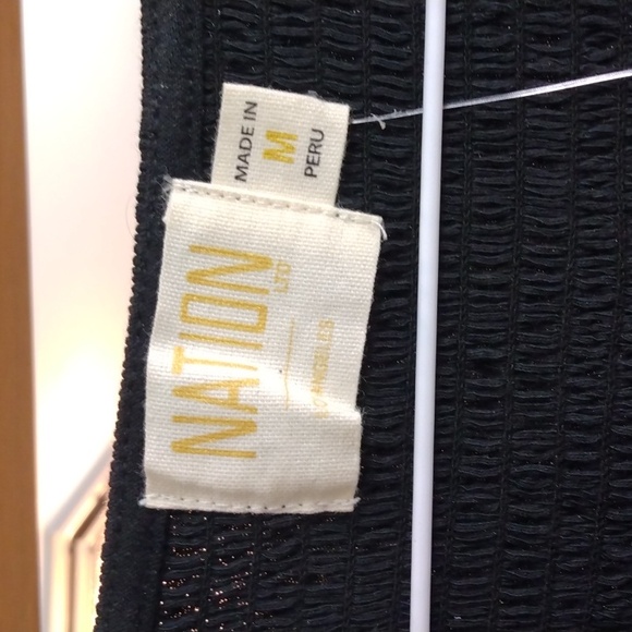 NATION LTD DELLA SMOCKED CBLACK COMBO TEE. SIZE MED - Picture 4 of 7